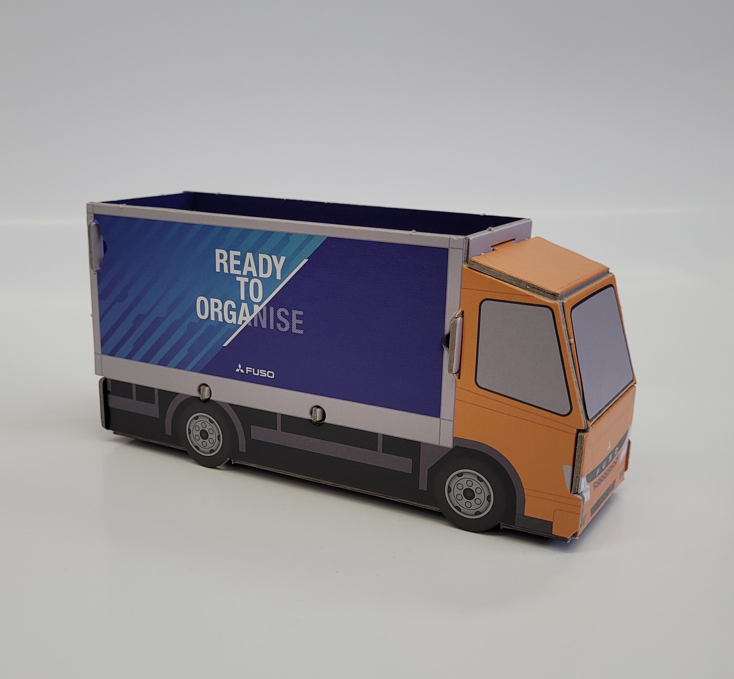 "READY TO ORGANISE" FUSO Truck Pencil Holder